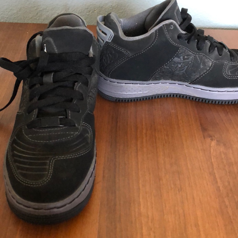 Black Jordans